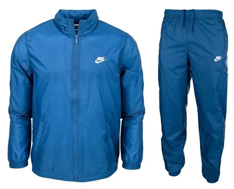 Trainingsanzug Nike, Herrenmode. Kleidung gebraucht kaufen 